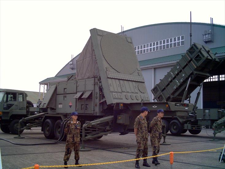 MIM-104 Patriot - MIM-104_Patriot_Radar_unit_JASDF_Iruma_Airbase_2006-2.jpg